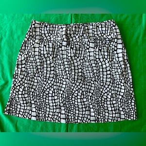IBKUL Camille Skort  Size M 18in Skirt Golf Womens UPF 50 Black white gray